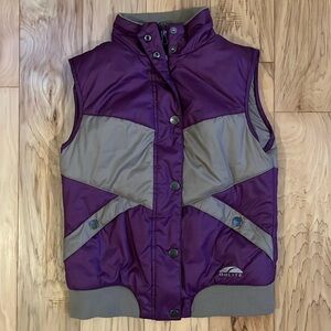 Women’s XS insulated puffer vest, purple and tan.